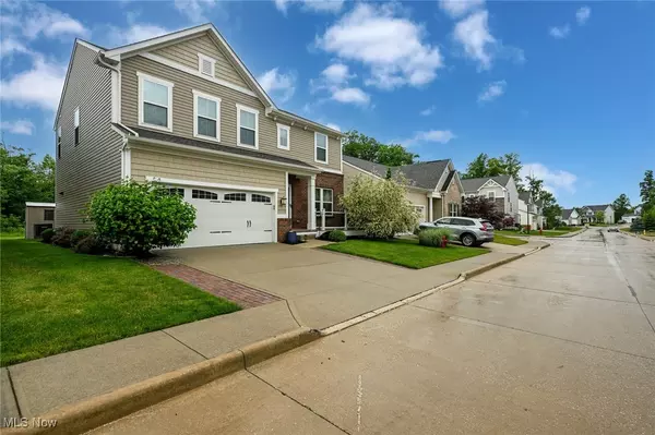 Brunswick, OH 44212,3186 Blackburn LN