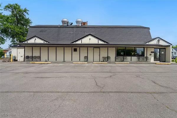 Parma, OH 44129,8320 Snow RD