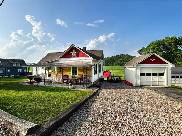 254 Spring Mountain RD,  Warsaw,  OH 43844