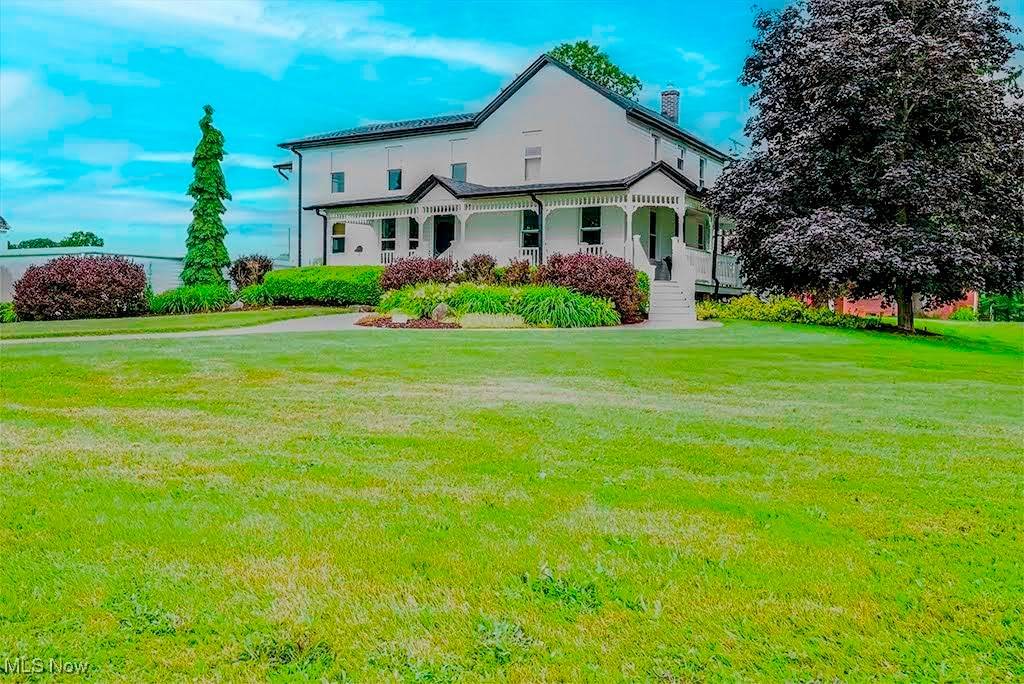 4823 Kirk RD, Columbiana, OH 44408