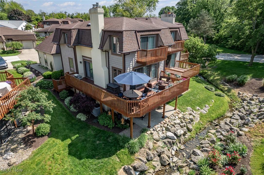 4613 Compass Rose #11, Vermilion, OH 44089