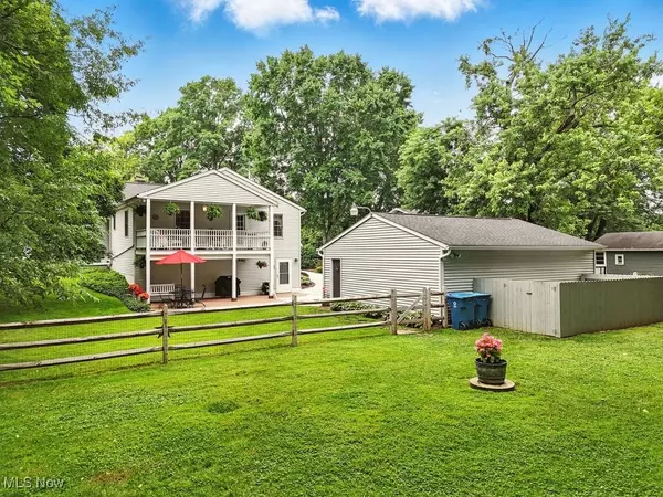 Norton, OH 44203,3223 Weber DR