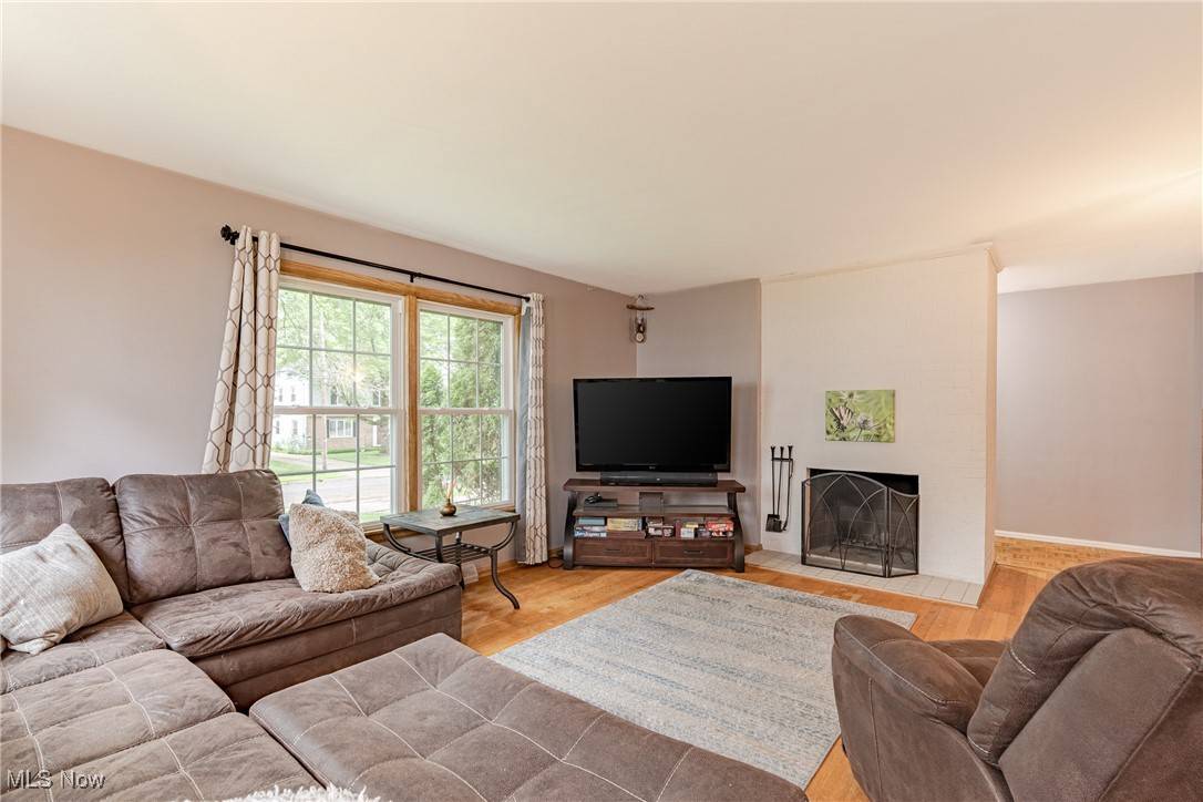 Akron, OH 44313,1841 Stabler RD