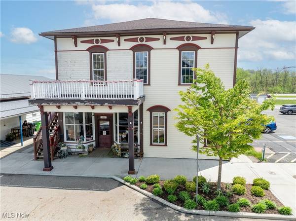 127 Canal ST SE, Bolivar, OH 44612
