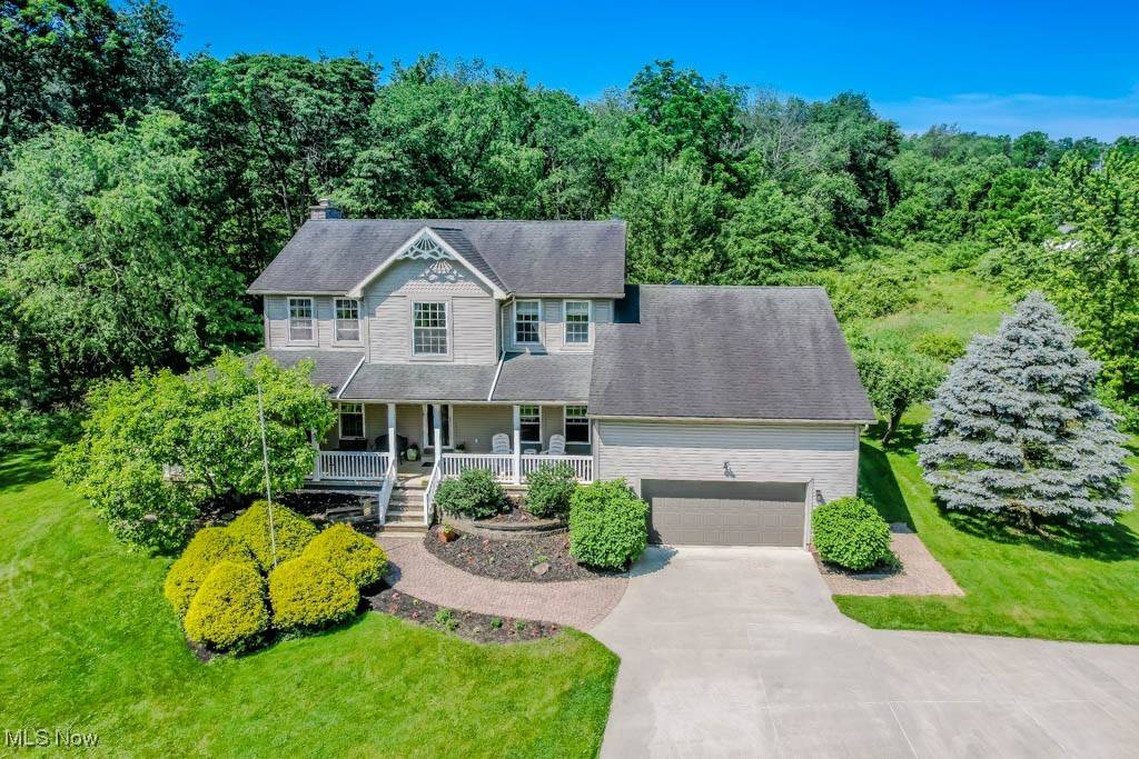 3020 Crookston LN, Clinton, OH 44216