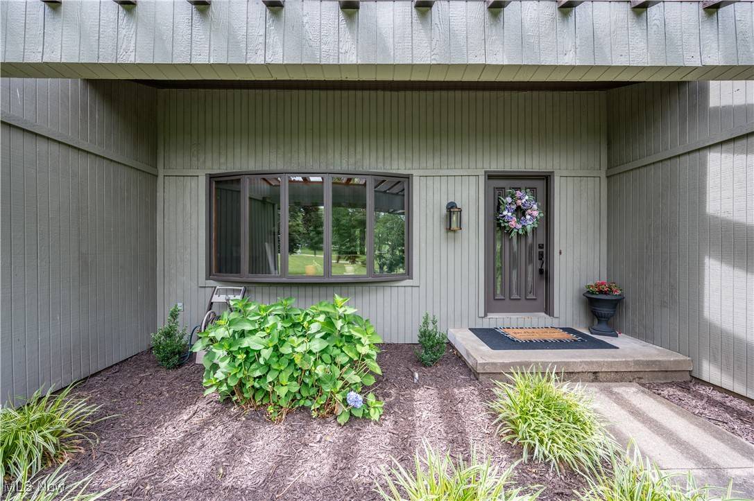 Parkersburg, WV 26104,32 Duncan LN