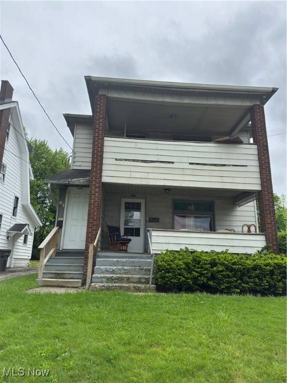 133 E Ravenwood AVE, Youngstown, OH 44507