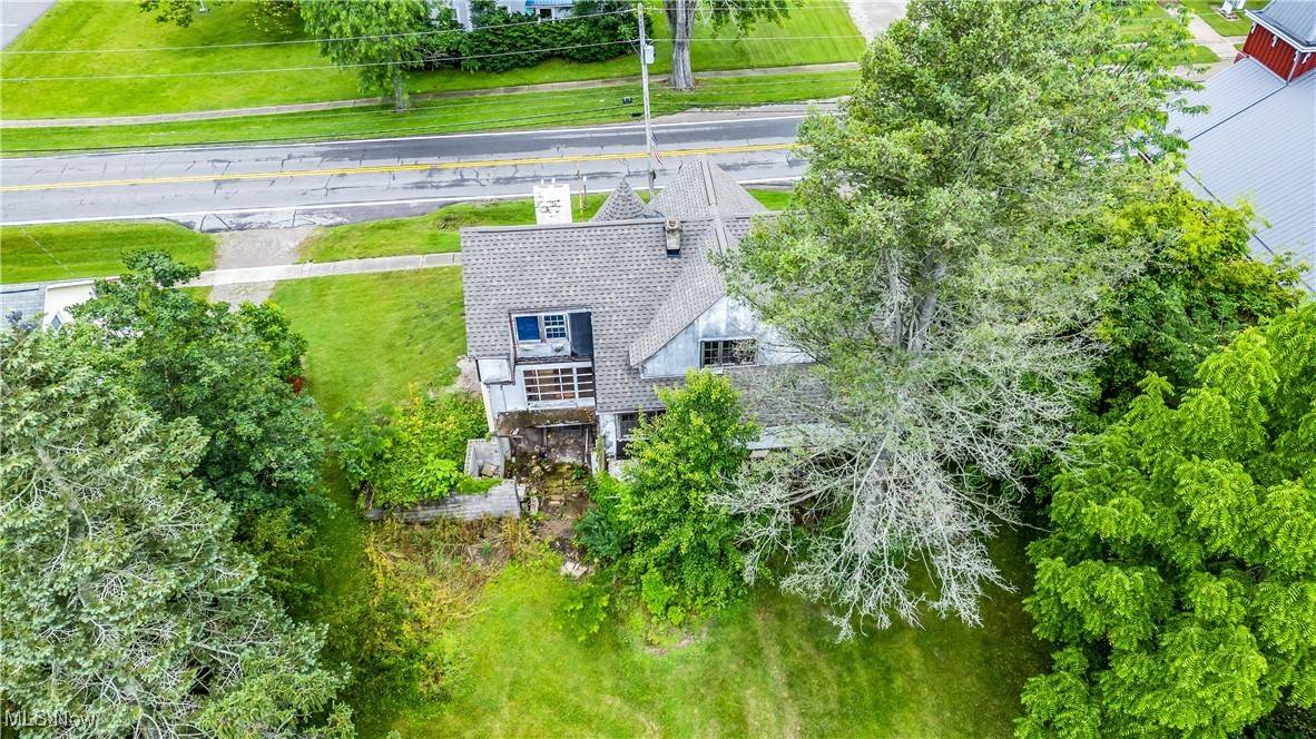 Wellington, OH 44090,202 S State ST