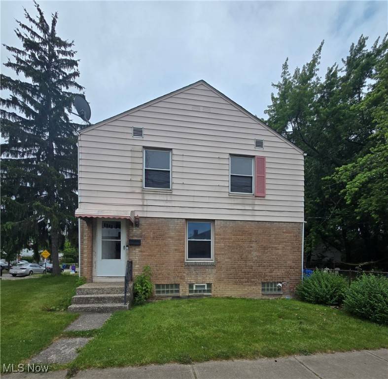 14000 Cayuga CT, Cleveland, OH 44111