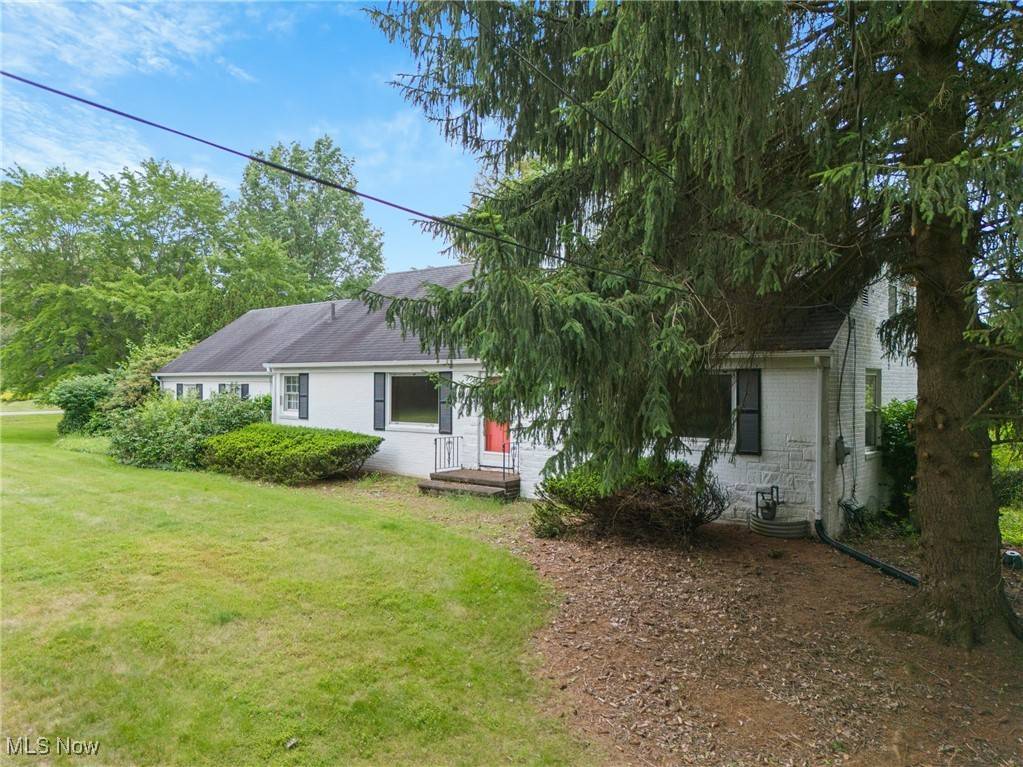 Canton, OH 44708,5352 Hills And Dales RD NW