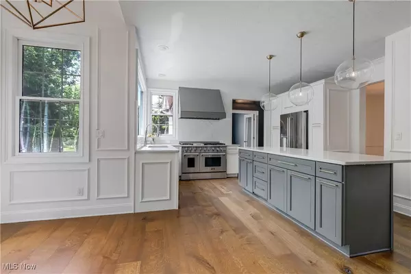 Avon Lake, OH 44012,535 Parkside DR