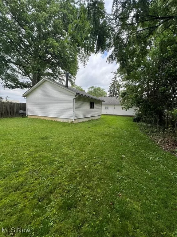 Orrville, OH 44667,416 Olive Street ST