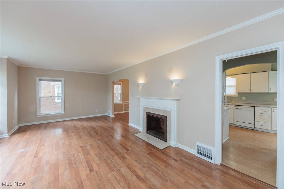 University Heights, OH 44118,3966 Lansdale RD