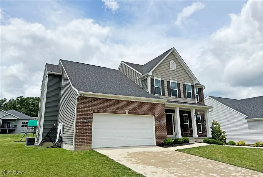 3855 Saltmarsh CIR NW, Canton, OH 44718