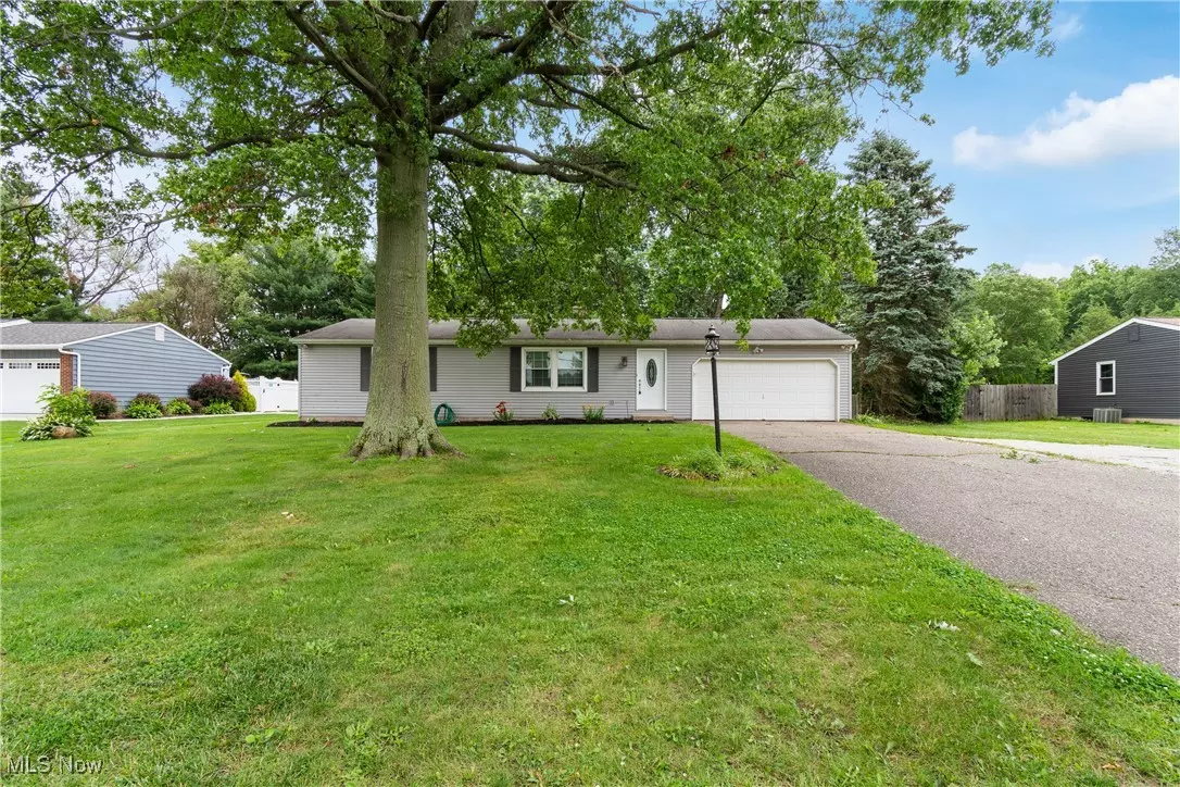 North Canton, OH 44720,8132 Arlington AVE NW