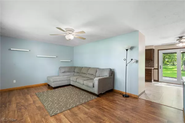 North Canton, OH 44720,8132 Arlington AVE NW