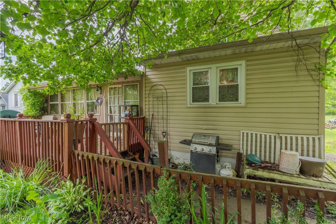 Tallmadge, OH 44278,868 S Munroe RD