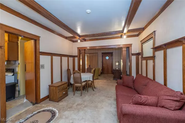 Cleveland, OH 44108,11604 Thornwood AVE