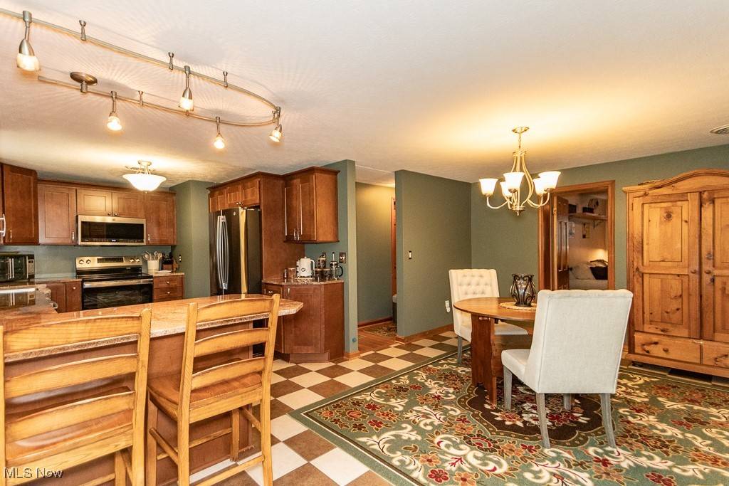 Kirtland, OH 44094,7995 Eagle RD