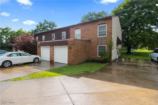 North Royalton, OH 44133,13958 Oakbrook DR #3958