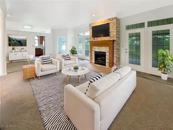 Macedonia, OH 44056,212 Ledge RD