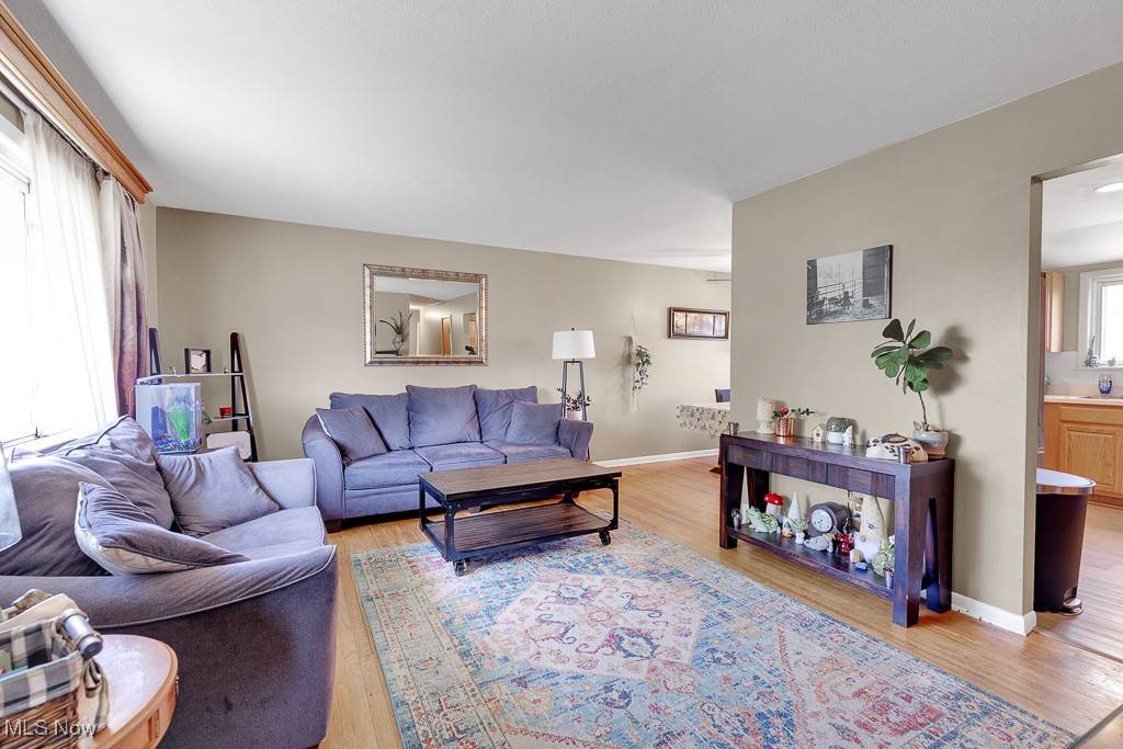 Brook Park, OH 44142,15382 Birchcroft DR