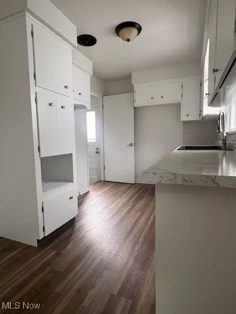 Campbell, OH 44405,327 Sanderson AVE