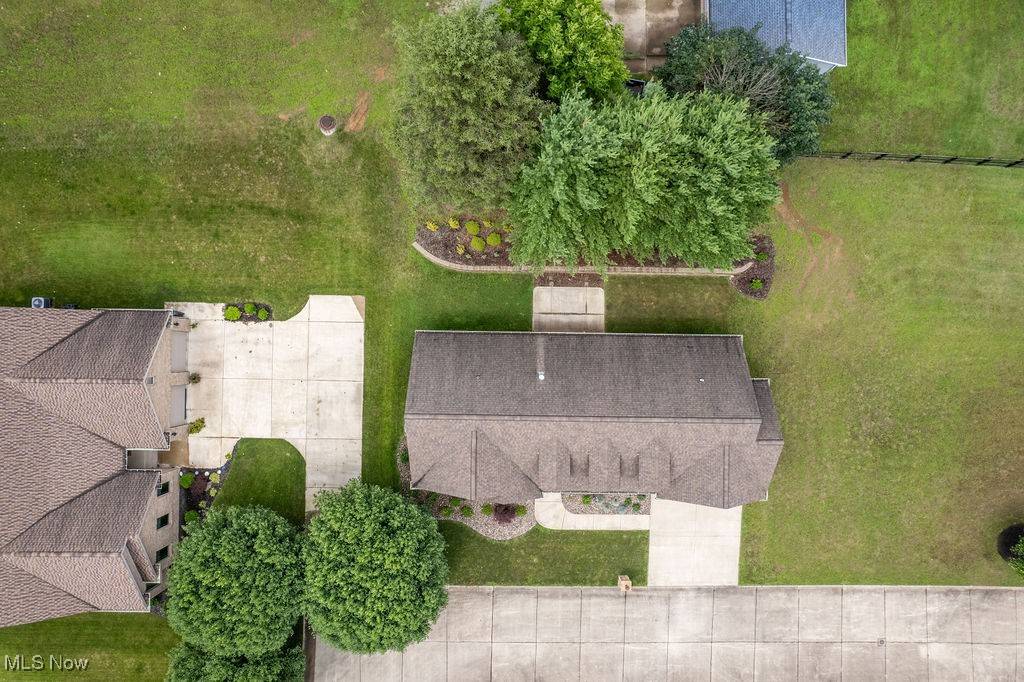 Vienna, WV 26105,116 Falling Waters DR