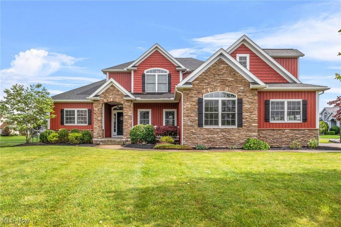 2940 Londonbury ST NW, Uniontown, OH 44685