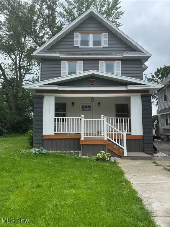 22 E Ido AVE, Akron, OH 44301