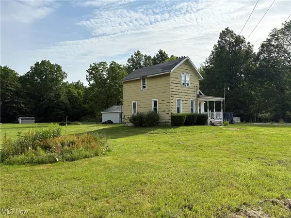 Ashtabula, OH 44004,2227 Wade AVE