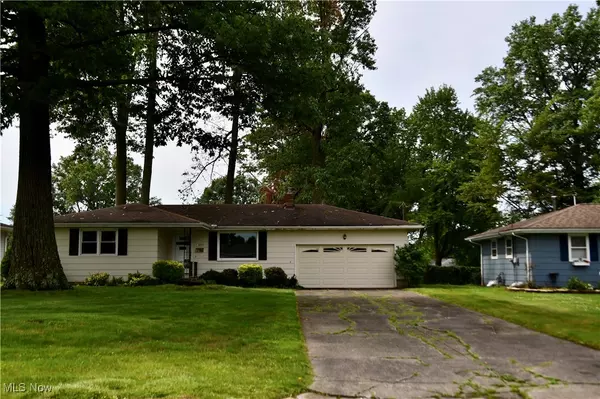 Youngstown, OH 44515,4689 Crabwood DR