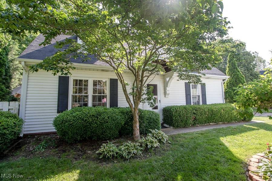 6716 Connecticut Colony CIR, Mentor, OH 44060