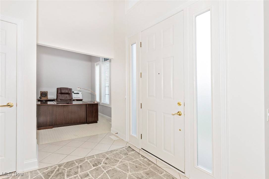 Highland Heights, OH 44143,404 E Inverness DR