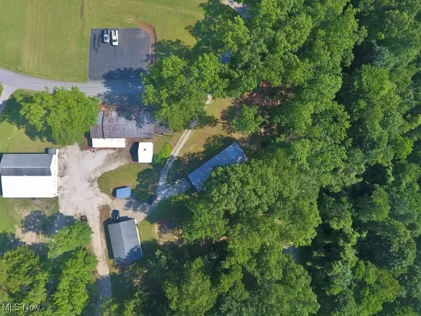 Carrollton, OH 44615,5007 Raven RD SE