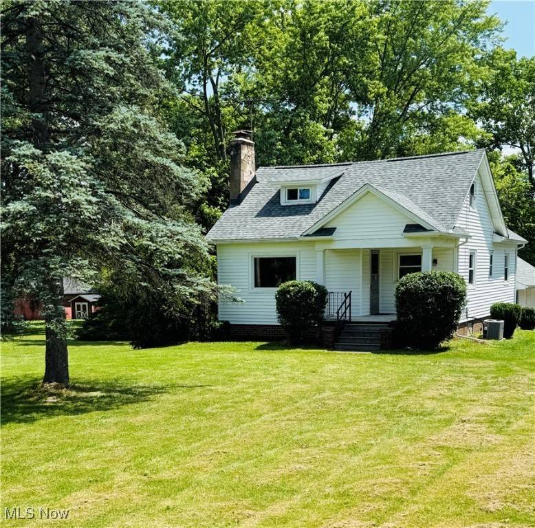 3819 S Cleveland Massillon RD, Barberton, OH 44203