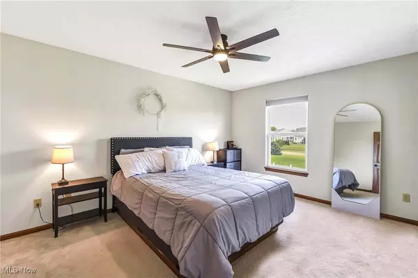North Ridgeville, OH 44039,5817 W Breezeway DR