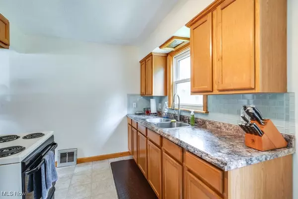 North Royalton, OH 44133,11339 Ridge RD