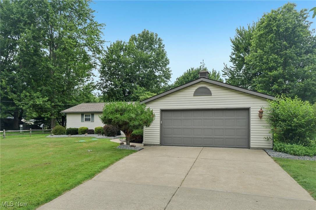 Perry, OH 44077,2545 Dorchester DR