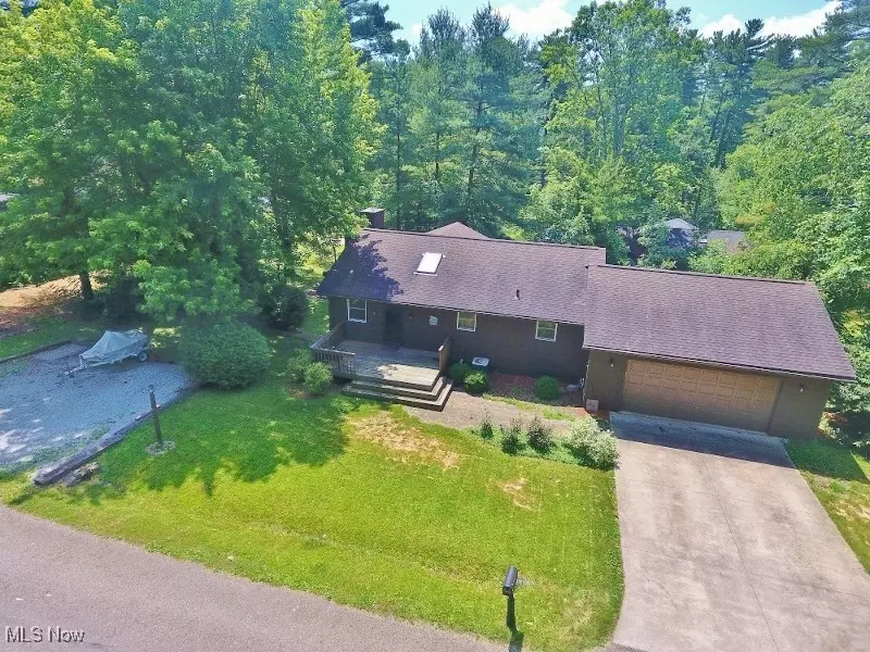 Mineral City, OH 44656,9146 Hillside DR NE