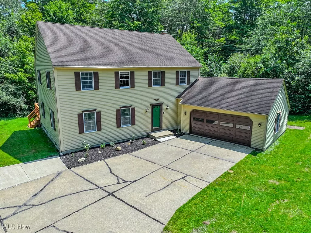 Chardon, OH 44024,13031 Millstone DR