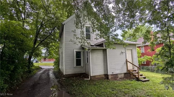 Canton, OH 44705,1447 Shriver AVE NE