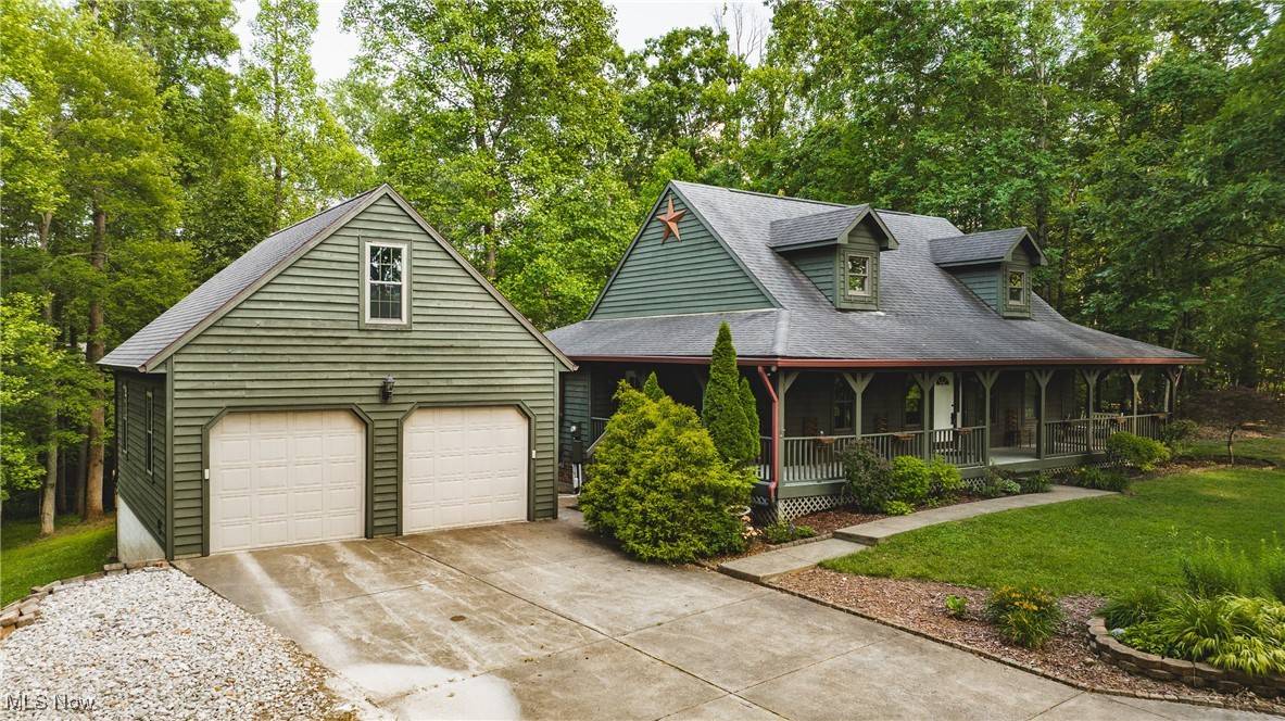 Parkersburg, WV 26104,116 Doug LN