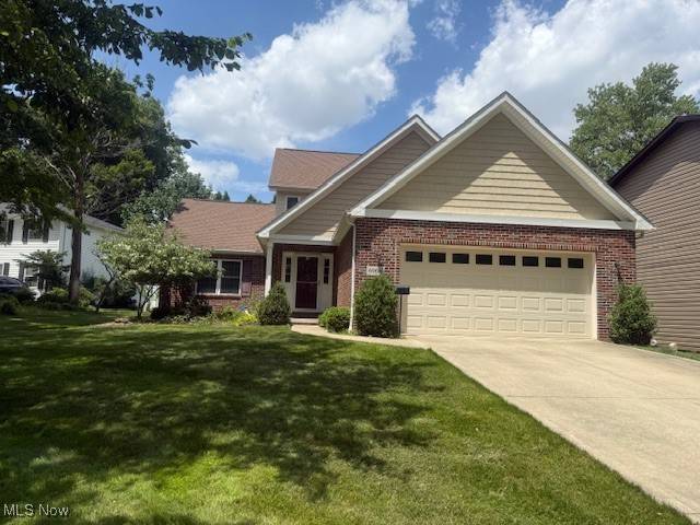 6066 Wilderness LN, Parma Heights, OH 44130