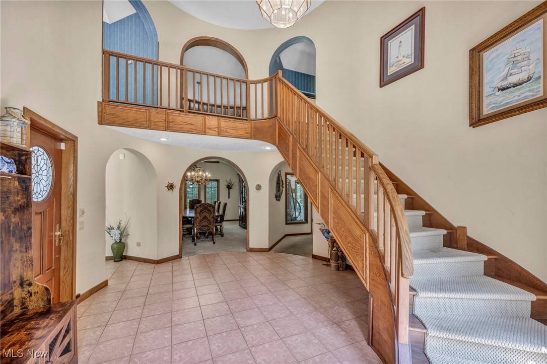 Vermilion, OH 44089,6869 Cliffside DR