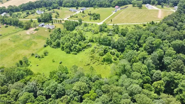 Mount Perry, OH 43760,2030 Harden DR