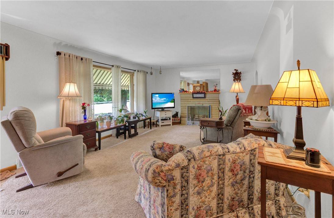 Malvern, OH 44644,5157 Alliance RD NW
