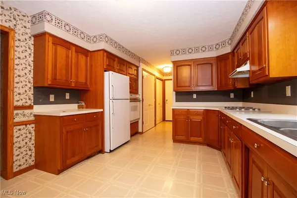 Wooster, OH 44691,3322 Aspen DR