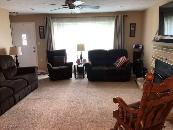 Parma, OH 44134,3288 Augustine DR
