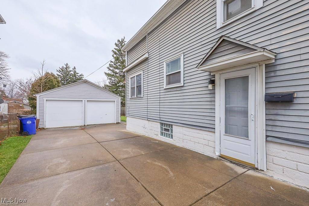 Cleveland, OH 44119,17816 Neff RD